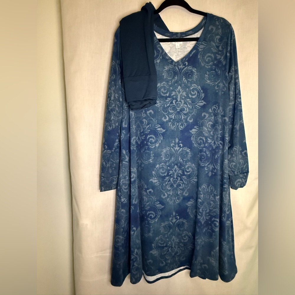 LuLaRoe Simply Comfortable Blue Patterned Emily Dress